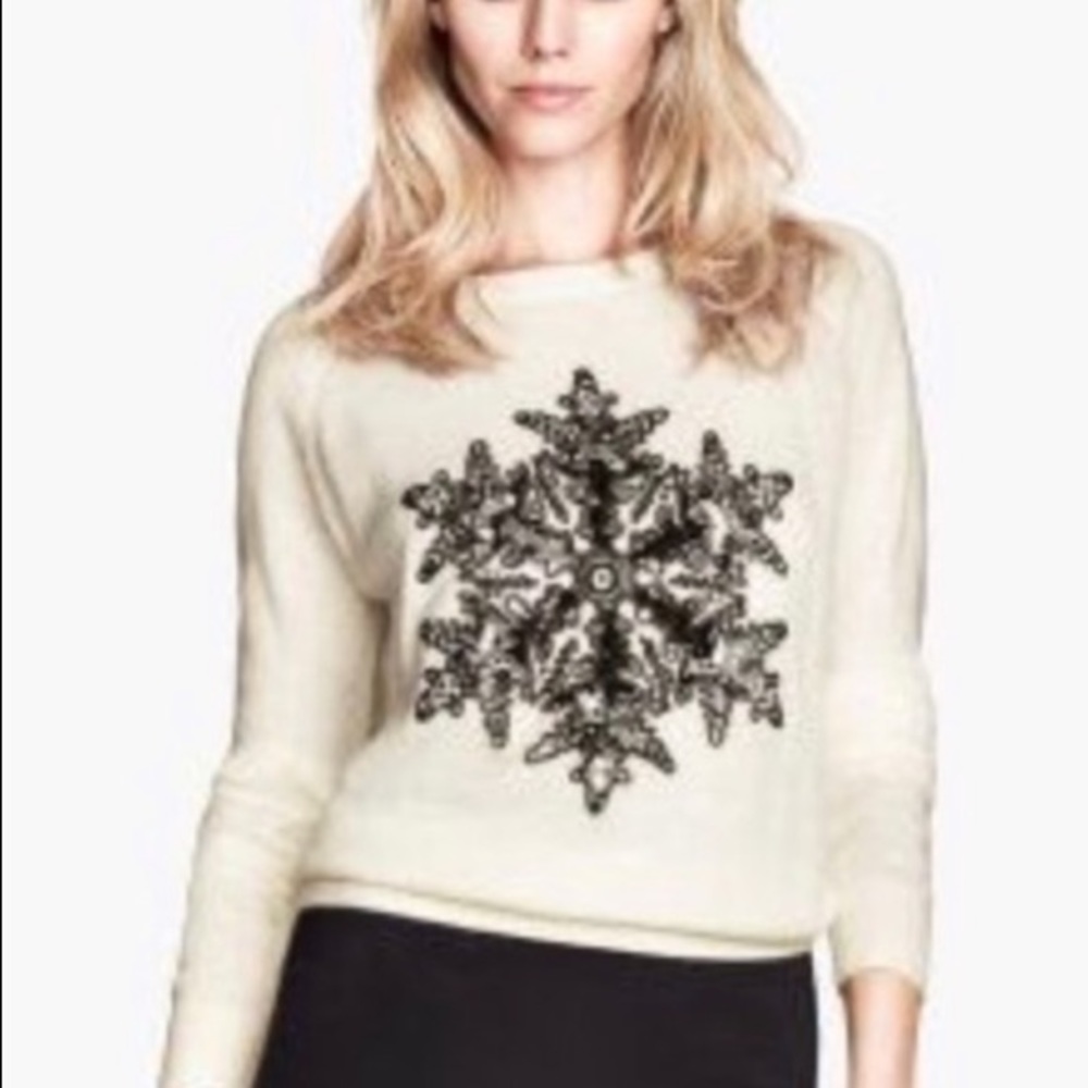 H & M Holiday Sparkle Snowflake ❄️ Sweater